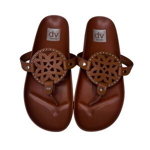 Dolce Vita Pilar Brown Thong Sandals Size 7